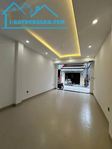 Bán nhà lk La Khê, xây mới phân lô, vỉa hè rộng 50m2*6T, thang máy giá chỉ 15 tỷ!