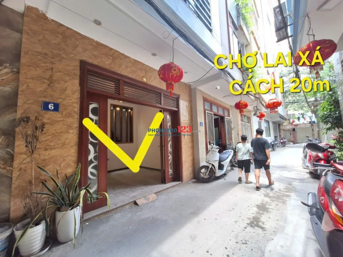Chính chủ cho phòng ở, nhà kề chợ Lai Xá, ô tô đỗ cửa, cách Quốc lộ 32 chỉ 80m, nội thất đầy đủ