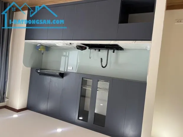 Bán căn hộ Rice City Sông Hồng Gia Quất - Giá 4,6 tỉ - 70m2 - nội thất đẹp - full tiện ích