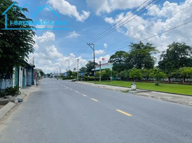 Sang lại nền đất (20X100=2.000M2) SHR MT QL 53-đối diện cty mỹ phong dân đông giá 4 tỷ 6