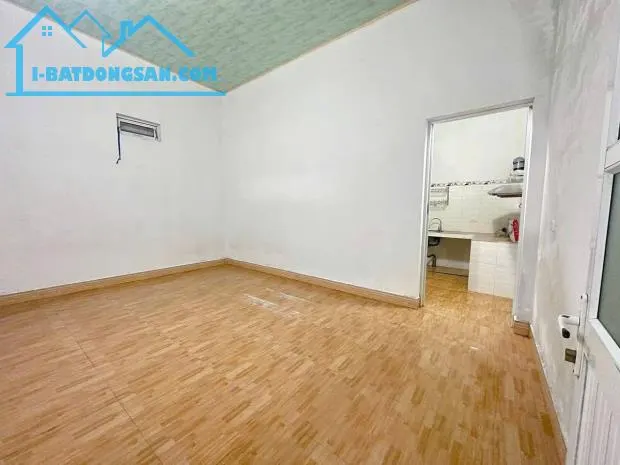 Siêu hiếm quỳnh cư – 63M² ngang 5M, có nhà + sân cổng – chỉ 1,8 tỷ!