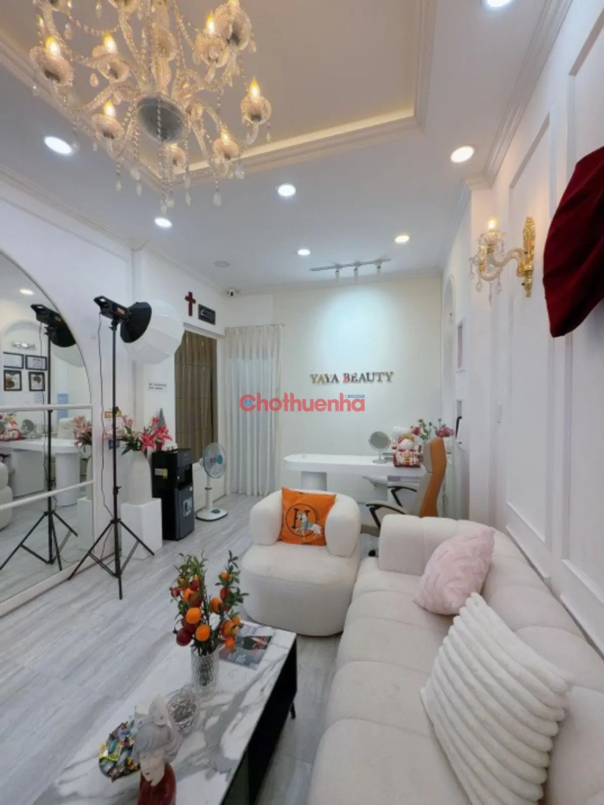 Cho thuê MB tầng 2,3 nguyễn trãi, P. bến thành quận 1. kinh doanh đa ngành