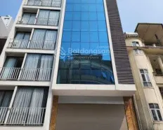 Chính chủ cho thuê nhà phố Vương Thừa Vũ vừa xây xong DT 105m2 x 7T MT 6m thông sàn TM, giá: 50tr