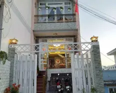 Nhà phố đường Trần Phú, view đẹp, đường ô tô. DT 104m2. Giá 11 tỷ
