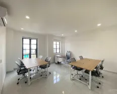 Cho thuê văn phòng 7tr ban công khu Cityland, P10, Gò Vấp
