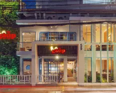 Cho thuê villa Tú Xương, gần biệt thự Thái Công, Q3. DT: 10x30m, trệt 2 tầng. Giá: 80 tr 0903 712
