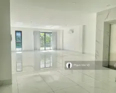 Văn phòng 7x15m KĐT Vạn Phúc, thang máy, vách kính, lối đi riêng, 3 máy lạnh, giá 15 tr/tháng