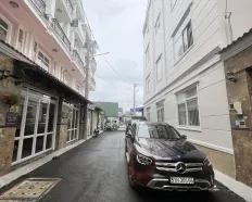 Nguyên căn đồng bộ 4 tầng - khu đồng bộ, đường rộng ô tô vào tận nhà, sát mặt tiền Quốc Lộ 13