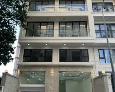 Văn phòng cho thuê đường lớn P. Thạnh Mỹ Lợi, TP Thủ Đức. DT sàn 125m2, sẵn nội thất. Giá 30tr/th
