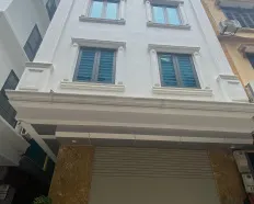 Chính chủ cho thuê nhà ở Nguyễn Thị Định DT 60m2x5T MT 5m, thang máy, đồ cơ bản, giá 26tr/th