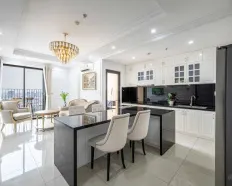 Cho thuê căn hộ chung cư Sky Center, 75m2, 2PN, 2WC, ở liền. Giá: 14tr/th. LH: 0899 552 *** Dũng
