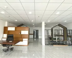 Cho thuê VP Đinh Bộ Lĩnh, Bình Thạnh đã lót sàn, full nội thất, chỉ 60tr/280m2, vị trí đắc địa