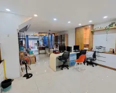 Cho thuê nhà hẻm xe tải 40/2 Lam Sơn, Phường 2, Quận Tân Bình