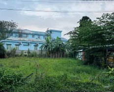 Vườn ngay trung tâm TP, ngay quảng trường sau lưng bệnh viện TP, giá tốt