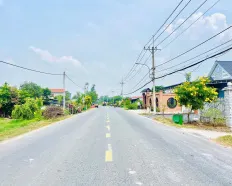 Cắt lỗ 700 triệu bán đất đường lớn Trung Lập 1.350m2 có thổ cư, gần chợ, trường học, giá nhỉnh 4 tỷ