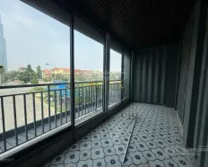Sàn văn phòng style hiện đại ngay Trần Não, giá tốt