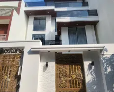 Cho thuê nhà 40/12 Nguyễn Văn Đậu, P6, Bình Thạnh. 1 trệt lửng 3 lầu sân thượng. Thang máy, PCCC.