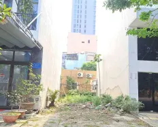 Bán đất MT biển DT 75m2 ngang 5m sát Loseby