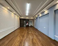 Văn phòng vị trí hot DT: 70m2 giá ưu đãi tại Nguyên Hồng, Đống Đa. LH: 0963 889