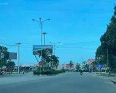 Bán gấp nhà cấp 4 mặt tiền Trường Chinh 200m² vị trí đẹp gần vòng xoay siêu thị Go!