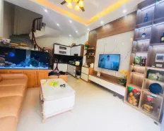 Cho thuê nhà nguyên căn Nguyễn Trãi DT 45m2 5 tầng 4PN full đồ 13 triệu