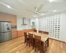 Cho thuê nhà Ngõ 40 Ngụy Như Kon Tum- Thanh Xuân- Giá thuê 16 triệu/tháng