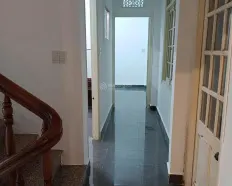 Cho thuê nhà nguyên căn 200m2 2 tầng + áp mái 4PN, 3WC Gần chợ, trường học, bệnh viện Ở ngay