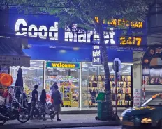 Cho thuê nhà nguyên căn Nguyễn Văn Thoại, ngang 8m5, 230m, khu sầm uất, gọi Văn Phú
