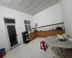 Cho Thuê Nhà Nguyên Căn 150m Có Sân Đậu Ô Tô Giá 6 Triệu/tháng