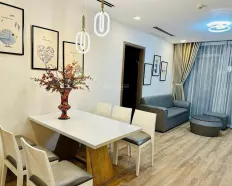 Cho thuê giá tốt 3PN view sông, nội thất decor mới, Vinhomes Central Park