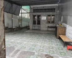 Nhà cấp 4 diện tích 6x30m, xe tải tới cửa