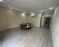 Chỉ 7.5 tr/tháng văn phòng ban công sẵn bàn ghế, khu CityLand P10 Gò Vấp