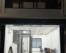 Cho thuê cửa hàng tầng 1 mặt phố Trần Đại Nghĩa, 16 triệu, 55 m2 riêng biệt, MT 4.6m