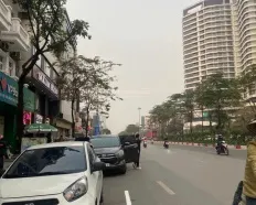 Cho thuê tòa Văn Phòng, phố Láng Hạ, Đống Đa, Hà Nội, DT 100m2, MT 6m, 7 Tầng TM, 65 triệu/tháng