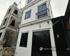 Nhà 3 tầng 50m2 Quan Âm, Bắc Hồng - Gần Hồ Quan Âm - Ô tô con đỗ cửa