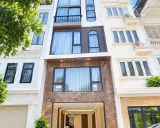 Bán nhà Bồ Đề 56m2 x 7 tầng, thang máy, đầy đủ nội thất cao cấp, ngõ thông, ô tô 7 chỗ vào