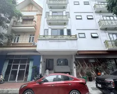 Cho thuê nhà riêng ở Phú Diễn, Bắc Từ Liêm, TP Hà Nội. Dt 110m2x7t + 1 hầm, mt 5m. Nhà đẹp, giá 45t