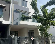 Cho thuê nhà Saigon Mystery Villas 7m*18m, hầm, 3 lầu, 5 phòng, 50 triệu/tháng