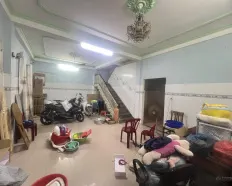 Cho thuê nguyên căn nhà Huỳnh Văn Bánh, Phú Nhuận 9x9m, 4 tầng, 5PN giá 27 triệu/tháng