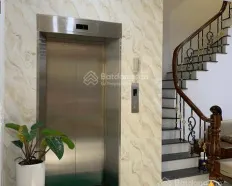 Cho thuê nhà ở Lê Đức Thọ 5 tầng, thang máy, ô tô tải đỗ tránh