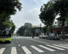 Cho thuê nhà phố KDC Tân Quy Đông Quận 7, 6x15m, 3PN, 3WC, sân thượng, giá 26 triệu