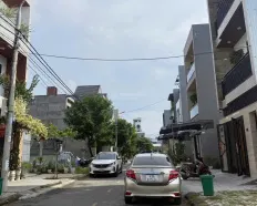 Mặt tiền Hòa Phú 3, sát Nguyễn Sinh Sắc, ra biển 2p, giá nhỉnh 5 tỷ