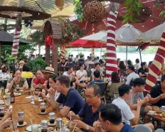 Sang quán Cafe 1000m2 mặt tiền Hà Huy Giáp - Quận 12, giáp sông Sài Gòn, thuê mặt bằng chỉ 4 triệu