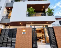 Mình chính chủ cần bán nhà 3 tầng 2 mặt kiệt Tôn Đản, Phường Hòa Phát, Quận Cẩm Lệ, Đà Nẵng.