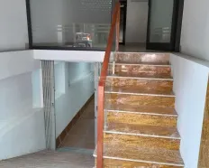 Cho thuê nhà 5 tầng, 1 hầm ở Cầu Diễn, thông sàn, thang máy, ô tô đỗ tránh
