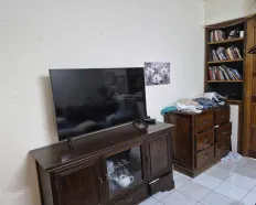 Cần cho thuê nhà tập thể phố Phạm Ngọc Thạch, khu dân trí cao, nhiều tiện ích, 75m2, giá 10tr