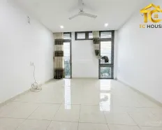 Cho thuê nhà mới đường Bình Lợi, P13, Bình Thạnh. DT 4x20m. Gồm 4PN 3WC. Giá 22tr/th. LH 0933 445