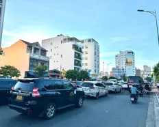 Cho thuê nhà 2 tầng đường Võ Nguyên Giáp - 210m2 ngang 7.5m giá chỉ 120 triệu/tháng. LH em Thuỷ xem