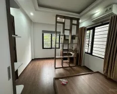 10 triệu - Nhà Phố Trạm Long Biên 3 ngủ full đồ mới đẹp