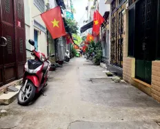 Chính chủ cho thuê Nhà nguyên căn Nguyễn Hữu Cảnh, nhà mới, Full nội thất, trệt lầu 96m2